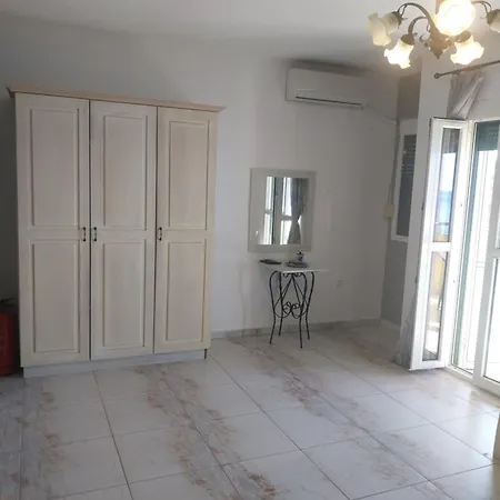 Atspas * Skála Marión