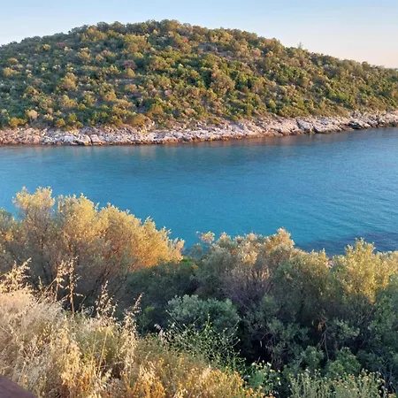 Atspas شقة Skála Marión